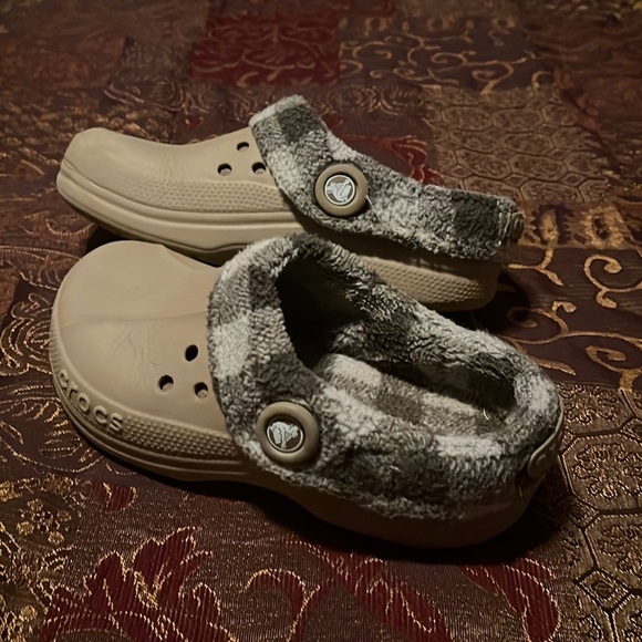 CROCS Shoes Crocs Mule Slides Flannel Lined Poshmark